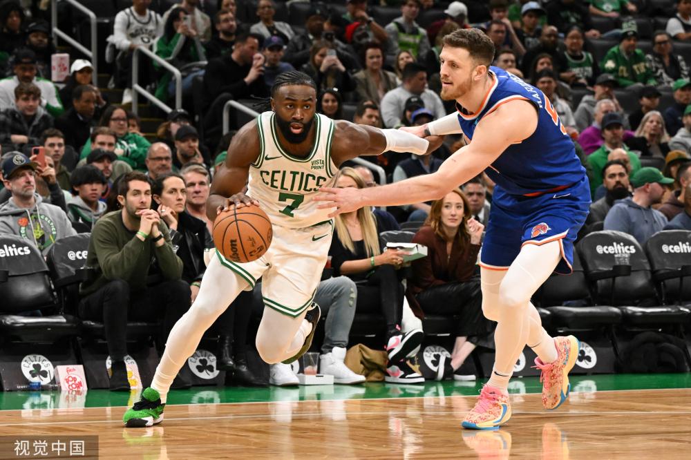 反应逐渐形 反应逐渐形